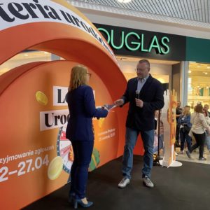 439960935_950213487112622_6446539799093077376_n