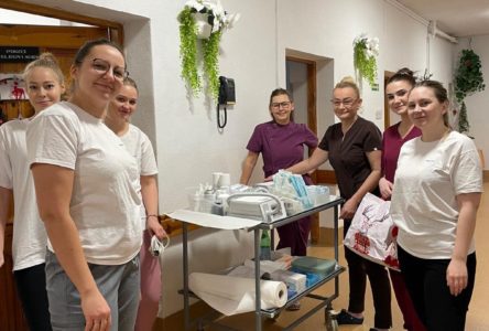 Wakacje są super, ale… rok szkolny w Medycznych Szkołach Policealnych w Kłodzku jest jeszcze lepszy!